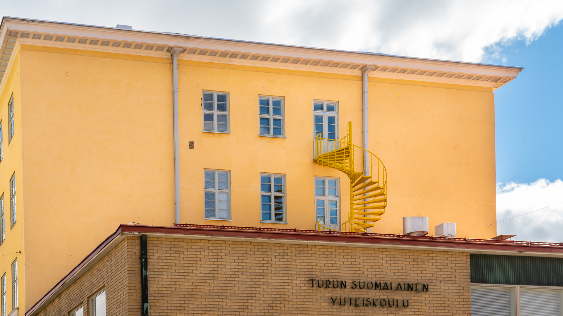 Turun Suomalainen Yhteiskoulu, Turku | A-Insinöörit Oy